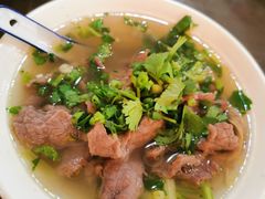 -杨三娘跷脚牛肉(羊子山西路店)