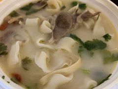 -虢国羊肉汤馆(政二街店)