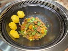 -锅老头海鲜铁锅炖
