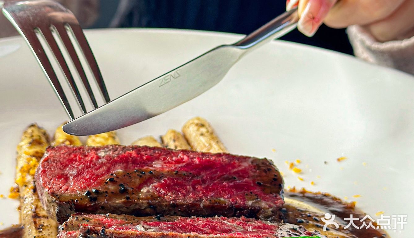 被二沙岛这家法式漂亮饭拿捏住了‼️