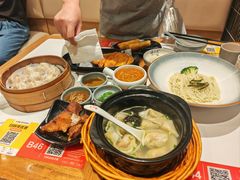 -馋三尺蟹粉小笼(人民广场店)