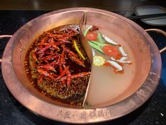 -山城鼎重庆老火锅(西安钟楼店)