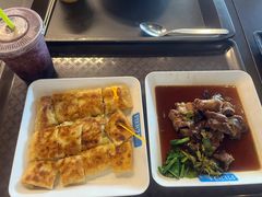 -滨海尚泰美食广场