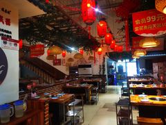 大堂-成老灶火锅鸡(高东街店)