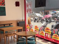 -塔斯汀中国汉堡(横岗志健广场店)