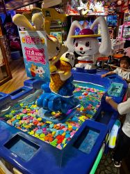 -卡通尼乐园(新达汇三林店)