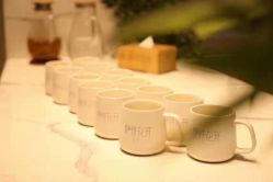 -静待花开瑜伽尊巴会馆