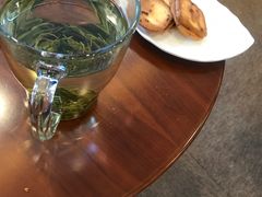 -杭州中升之星奔驰4S店(滨江店)