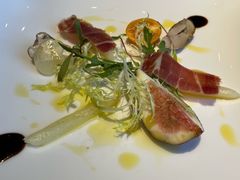 现切西班牙火腿松茸沙拉-王品牛排(杭州大厦店)