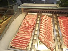 -金滏山·烤肉海鲜火锅自助(襄阳万达店)