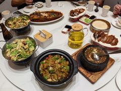 -梅利汴京烤鸭•开封豫菜地标店(东司门店)