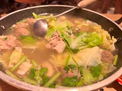 -川堂风·跷脚牛肉·乐山爆炒(宝山日月光店)