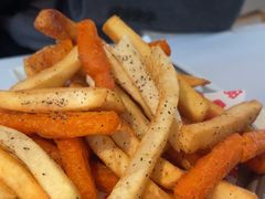 -春树下·树屋花房西餐厅(罍街AS1980店)