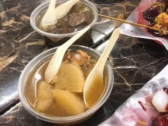 牛腩萝卜汤-香港风味小吃店(中英街店)