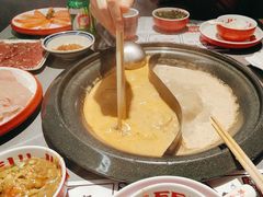 -生活如沸·顺德水牛奶火锅(大学路店)