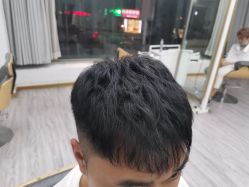 点击看大图 -辛格·潮沙龙