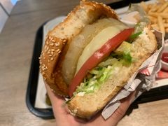 -The Habit Burger Grill 哈比特汉堡(复兴soho店)