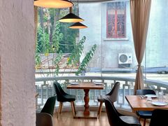 -Mark&Mars Restaurant