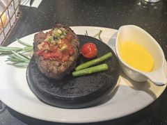 -西堤厚牛排(国瑞店)