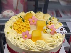 -花花卷卷·鲜食蛋糕(泉屋店)