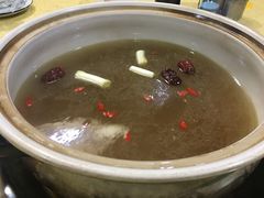 -东巴谷野生菌火锅餐厅