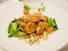 -老船夫婚宴婚庆会馆(延吉路店)