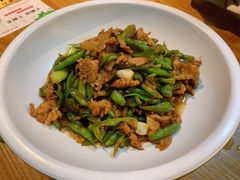 老长沙辣椒炒肉-茅炒屋龙虾·烧烤·湘菜(新河路店)