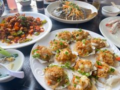 -鑫渔港海鲜本地菜·山海关浑锅(东戴河店)