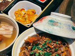-铭牛烧肉·和牛海鲜自助(高新月牙湖店)