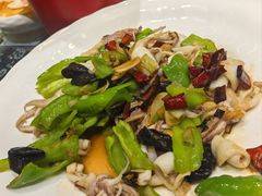 辣炒笔管-旺角小渔村·海肠捞饭开创者(二马路店)