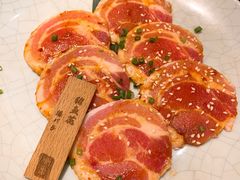 -山川小町·极番烧肉(新地假日广场店)