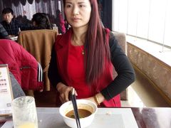 -荣誉国际酒店-云顶旋转餐厅