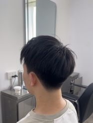 -LILI·HAIR SALON理理造型