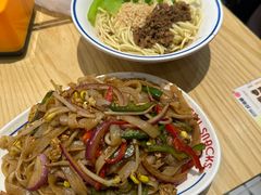 -蓉李记成都名小吃(太原龙湖万达店)