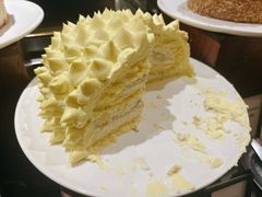 -广州万富希尔顿酒店·感趣自助餐厅·金秋蟹宴生蚝海鲜刺身