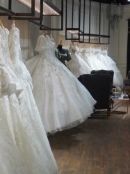 -南京宝娜嫁衣婚纱礼服馆(中央路店)