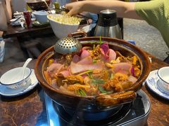 -胡须佬鸡煲四季火锅(海雅缤纷城店)
