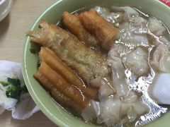 -张阿三馄饨店