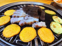 -唯成•韩国炭火烤肉 유성고기