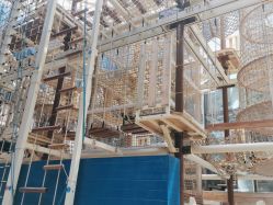 -PIPIKINGDOM皮皮王国欢乐号(欢乐海岸购物中心店)