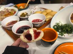 风味包尔萨克-乡村馕坑肉·烧烤·新疆菜·本地人更爱吃(阿勒泰首店)