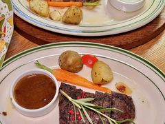 -Famous肥猫墨西哥音乐餐吧(五棵松华熙LIVE店)