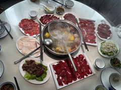 -唔品潮汕自助牛肉火锅(洪文店)