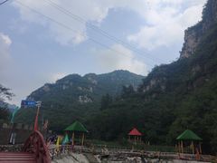 -大平台龙居瀑布旅游区