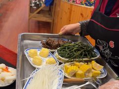 -田家大院东北农家菜铁锅炖(西安总店)