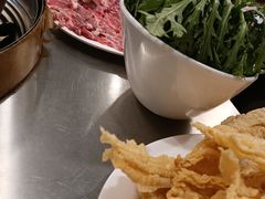 -胡须佬鸡煲四季火锅店(石厦西村直营店)