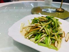 -启东海鲜人家(古美路店)