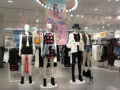 -H&M(华润万象城店)