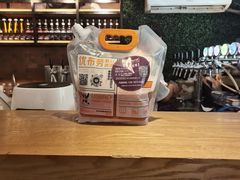 -优布劳精酿啤酒鲜扎闪送·(张江店)