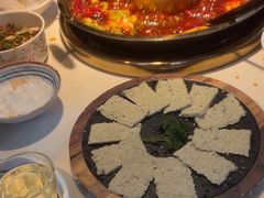 -二荆条·城市森林火锅旗舰店